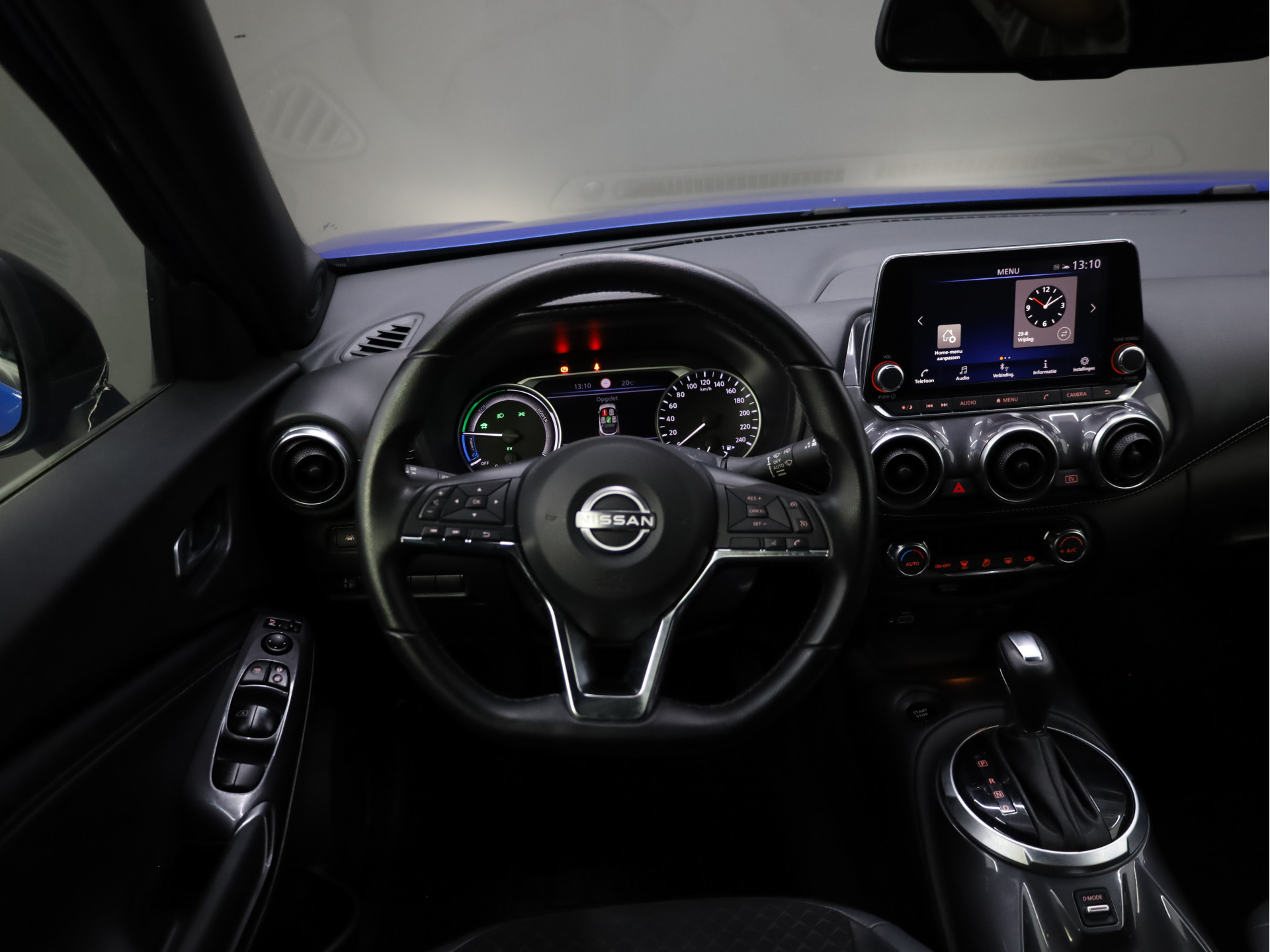 47374099-15.jpg